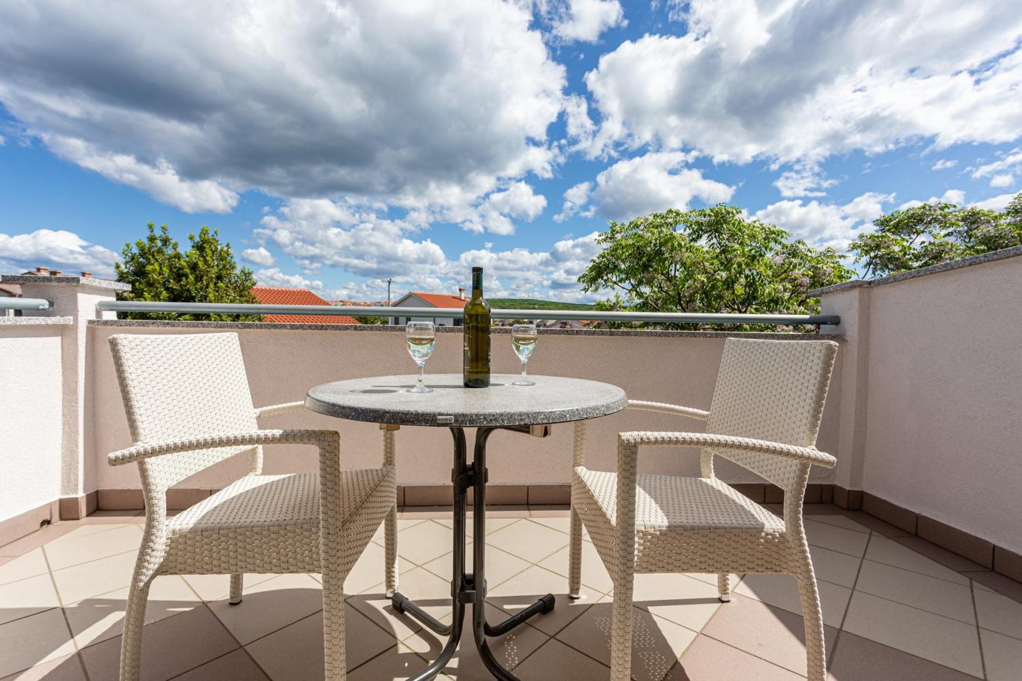 B&B Villa Ana Krk Town Exteriér fotografie