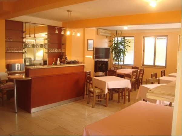 B&B Villa Ana Krk Town Exteriér fotografie