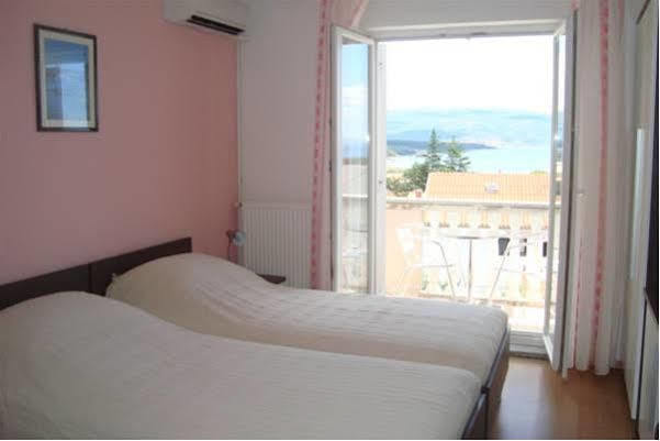 B&B Villa Ana Krk Town Exteriér fotografie
