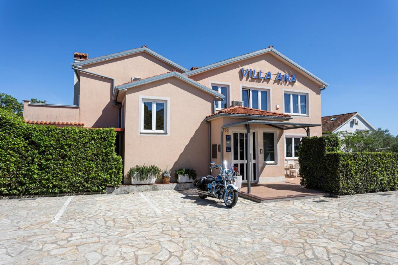 B&B Villa Ana Krk Town Exteriér fotografie